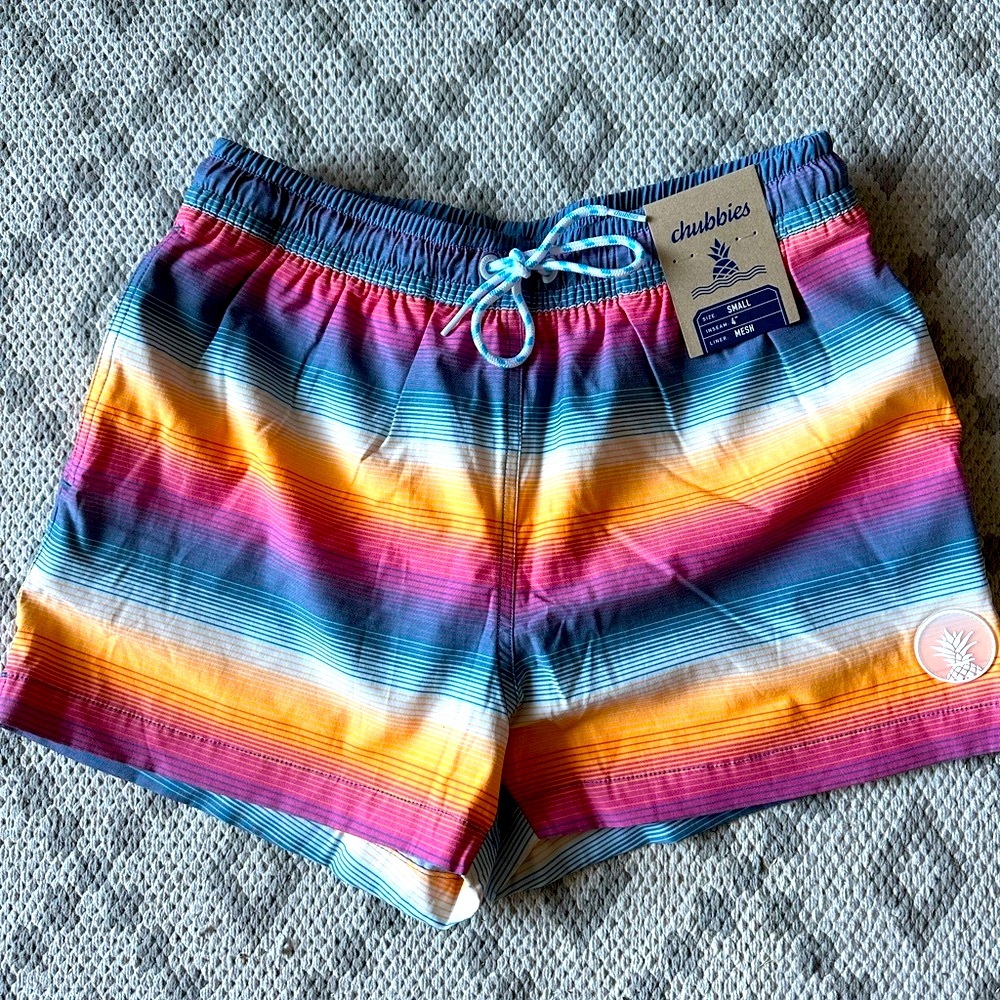 NEW Mens Chubbies Classic Stretch Shorties Swim Shorts 4” Malibu Sunsets SOLDOUT